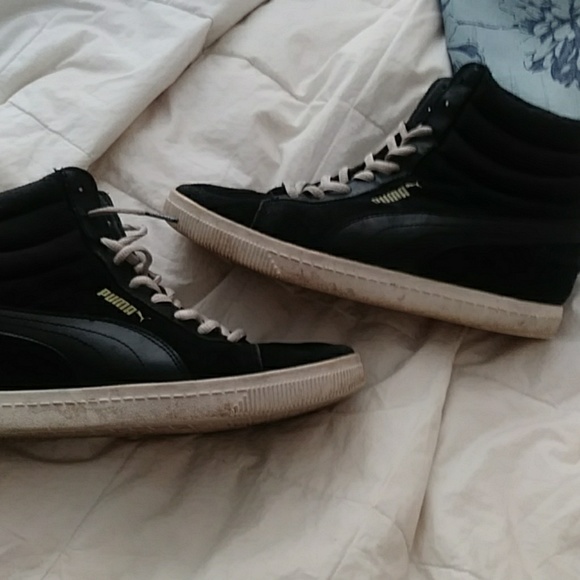 Puma Shoes - Pumas hightops Puma Shoes - Pumas hightops